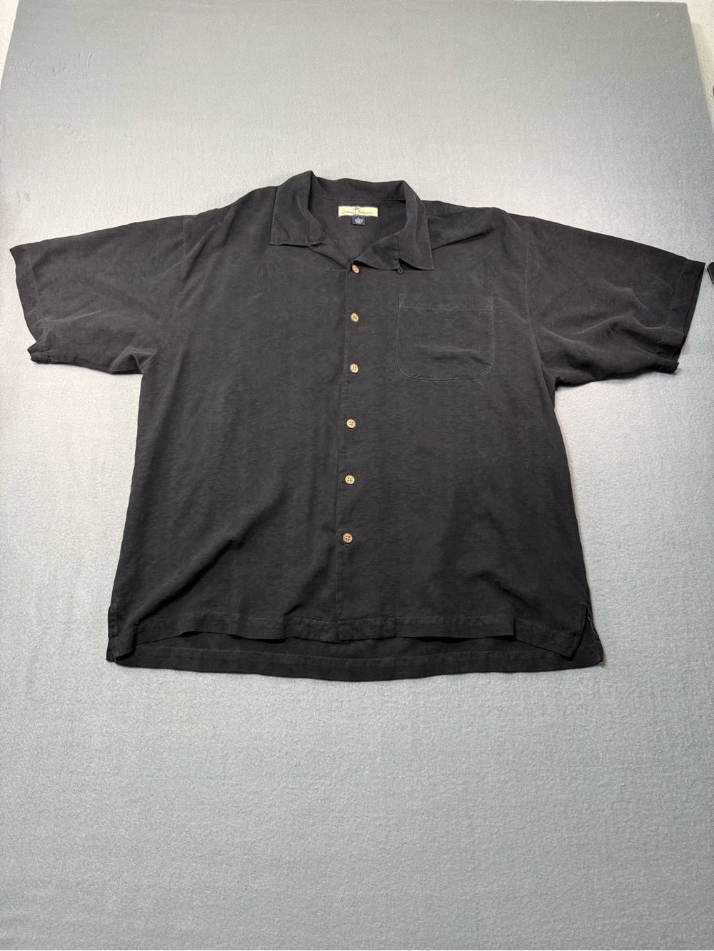 Tommy Bahama Men's Solid Black Silk Polo XL Regular Short Sleeve Pocket